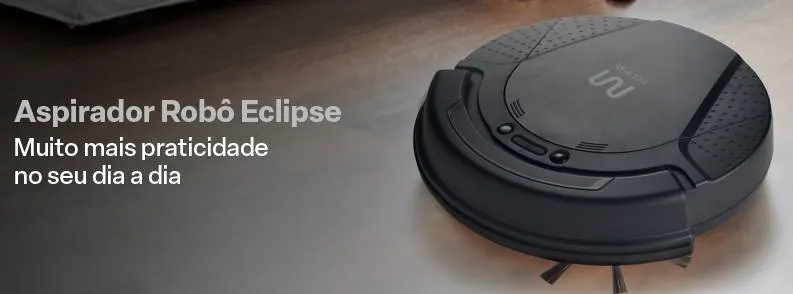 Aspirador Robô Eclipse, seu formato é redondo da cor preto com dois botões na parte de cima. Na parte debaixo, existe cerdas que fazem a limpeza da casa.